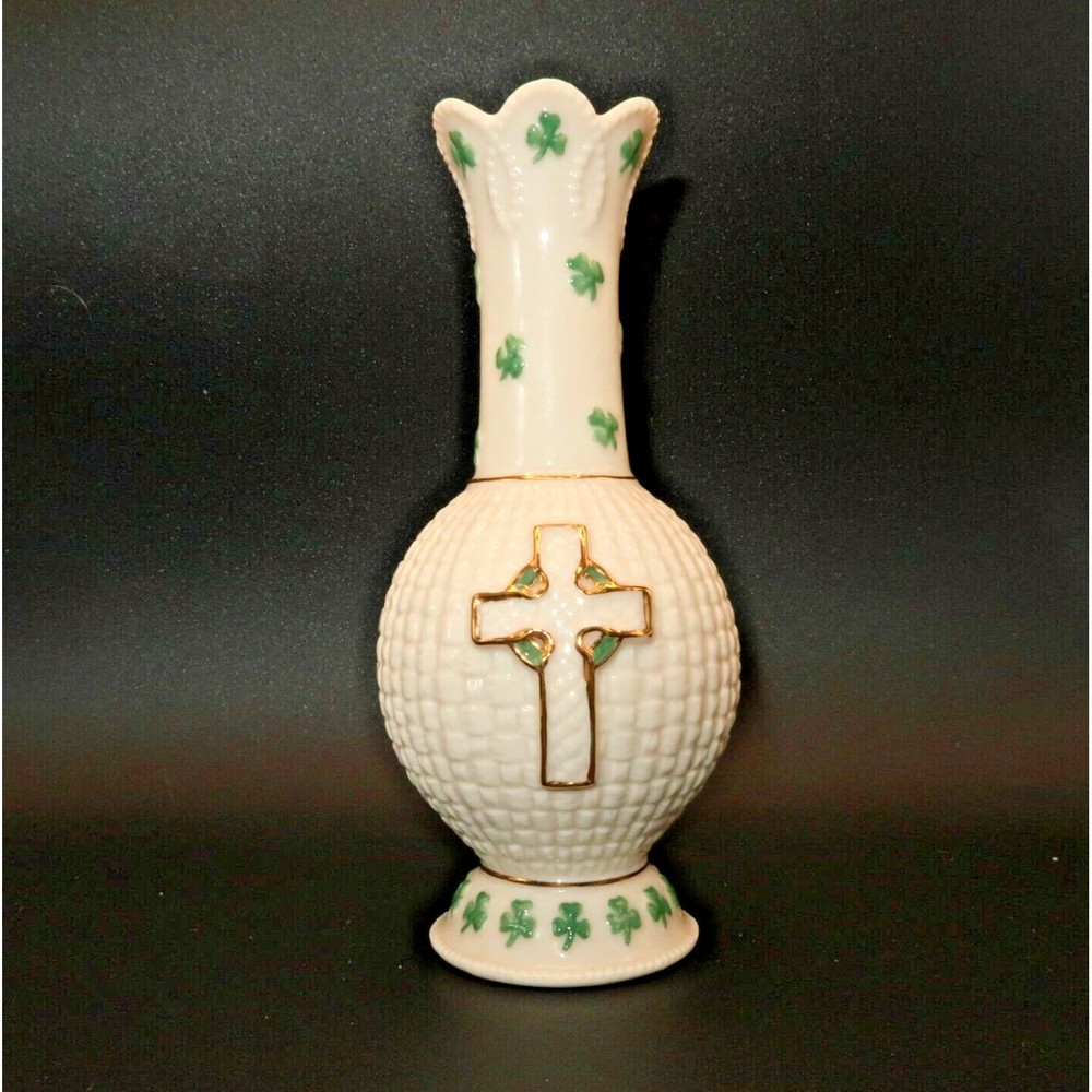The Danbury Mint Bells of Ireland Vase Porcelain 5" Shamrocks Religious